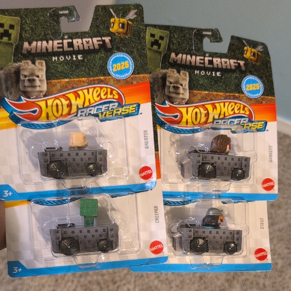 Hot Wheels Minecraft Racer Verse Set Of 4